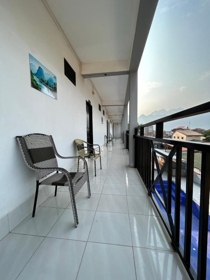 Vang Vieng Backpackers Hostel Eksteriør bilde