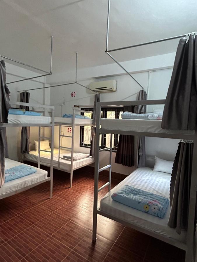 Vang Vieng Backpackers Hostel Eksteriør bilde
