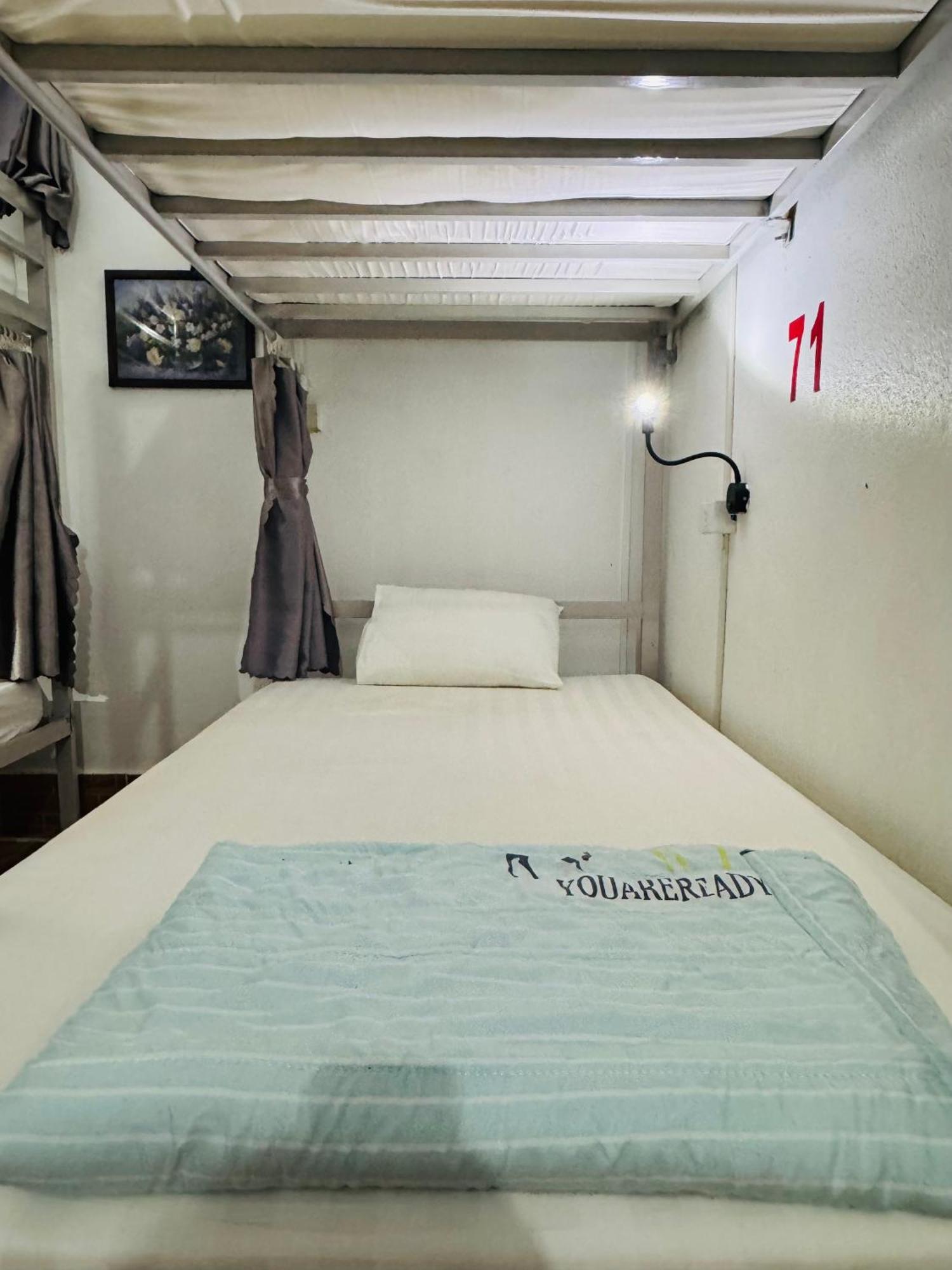Vang Vieng Backpackers Hostel Eksteriør bilde