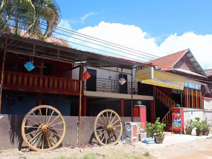 Vang Vieng Backpackers Hostel Eksteriør bilde